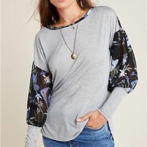 Anthropology Tiny Floral Sleeve Gray Top